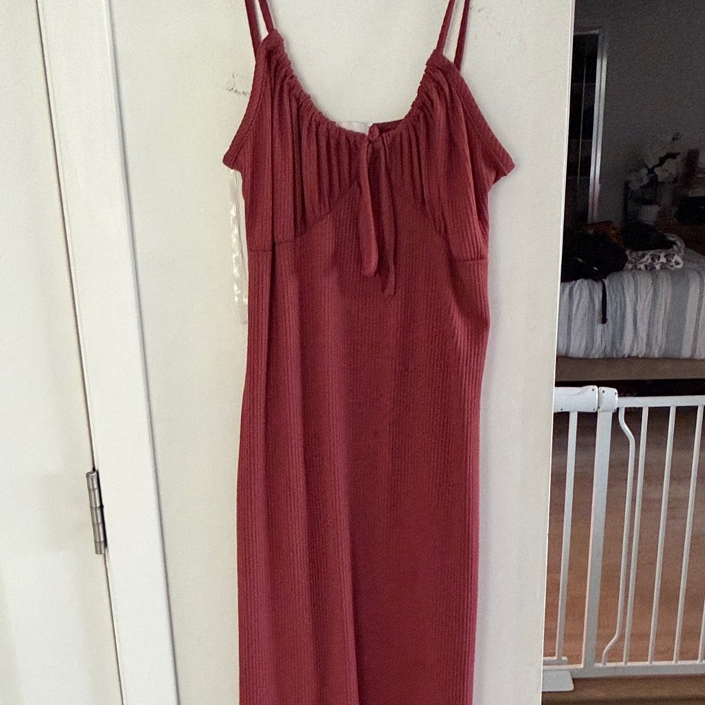 Olivia Rae Maroon Ribbed Dress - Picture 3 of 9